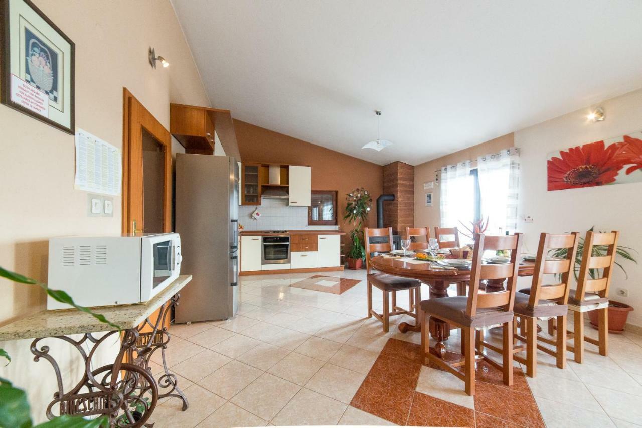Villa Marica Kaštela Buitenkant foto